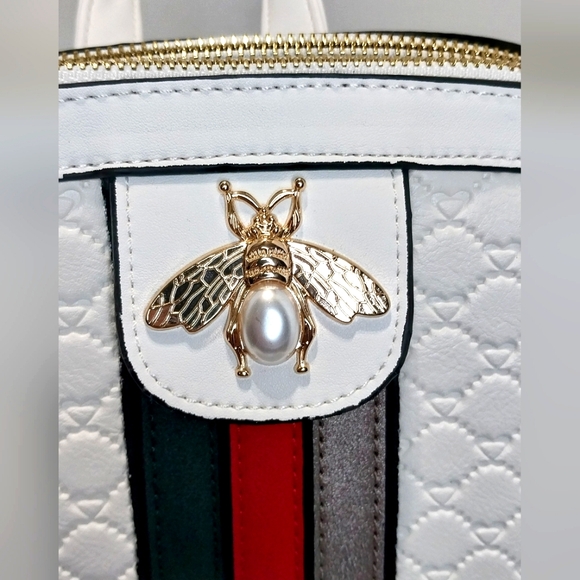 Diophy Queen Bee Backback,‎ NWT main image 9